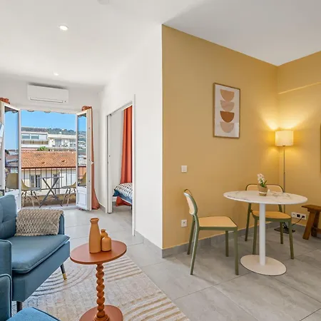 아파트 Renting - Risso - Cocoon Design Massena Paillon Balcony View & Lift 니스
