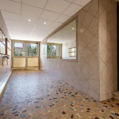 Renting - Risso - Cocoon Design Massena Paillon Balcony View & Lift 아파트 니스